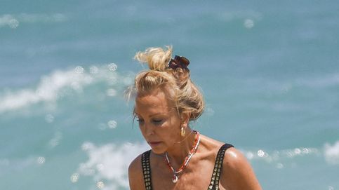 Carmen Lomana luce tipazo en las playas de Marbella