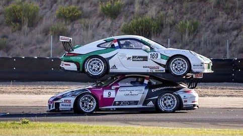 Dos Porsche con alma de 'castellers: inesperado accidente en el GT Tour