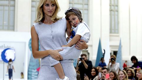 Alba Carrillo presume de su hijo Lucas en la presentación de su nueva colección de ropa infantil
