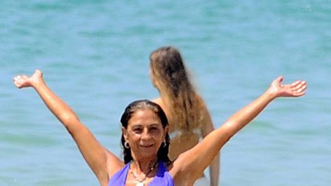 Tenemos nueva Ana Obregón: Lolita posa con tipazo en las aguas de Cádiz