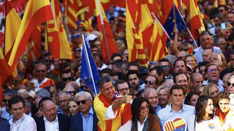 Barcelona se echa a la calle contra la independencia