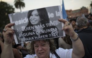 Argentina se manifiesta al grito de #YoSoyNisman tras la muerte del fiscal