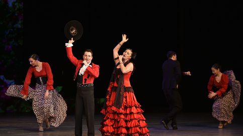 Flamenco y batas de cola en Corea del Norte en honor al líder Kim Il-sung