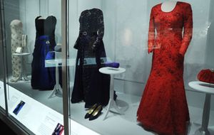 Se exponen los vestidos de gala de las Primeras Damas norteamericanas