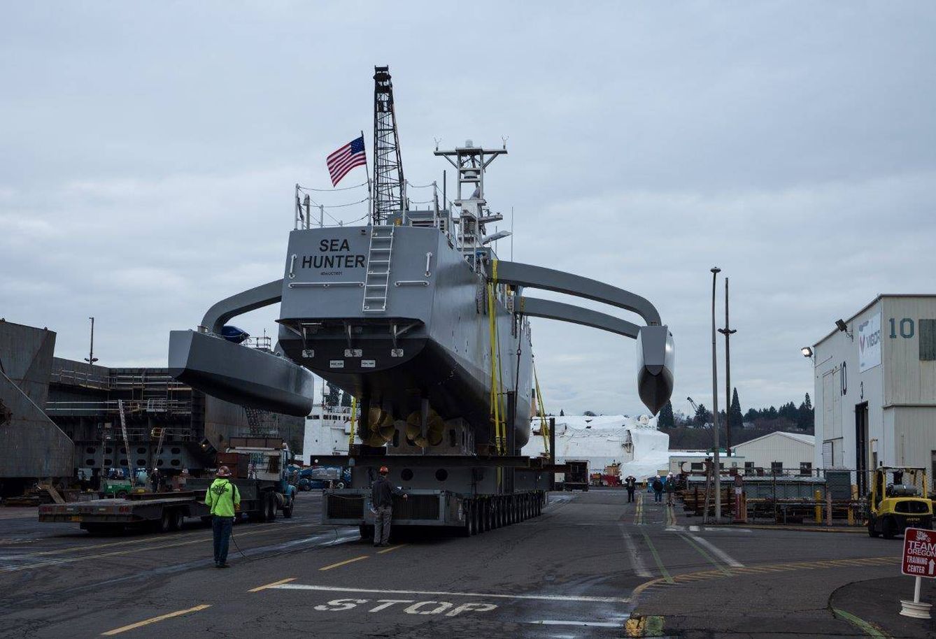 Resultado de imagen para Foto del El primer buque de guerra no tripulado de Estados Unidos