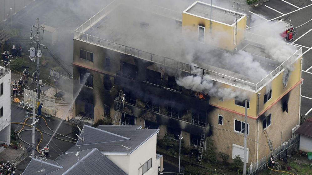 varios-muertos-por-un-incendio-provocado-en-unos-estudios-de-animacion-en-japon.jpg