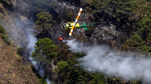 Los bomberos forestales andaluces acusan a la Junta de externalizar servicios