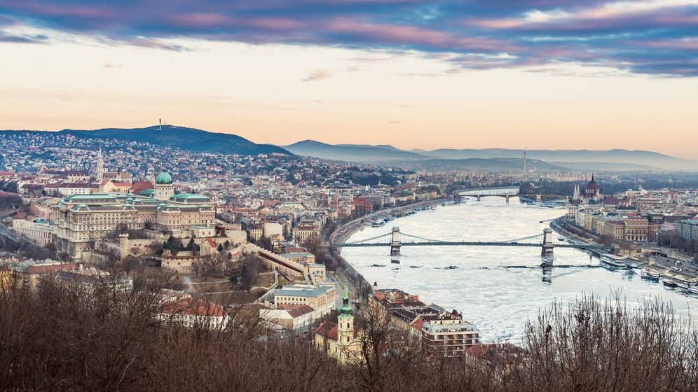 Foto: La actual Budapest, testigo de esta batalla que ha caído en el olvido. (iStock)