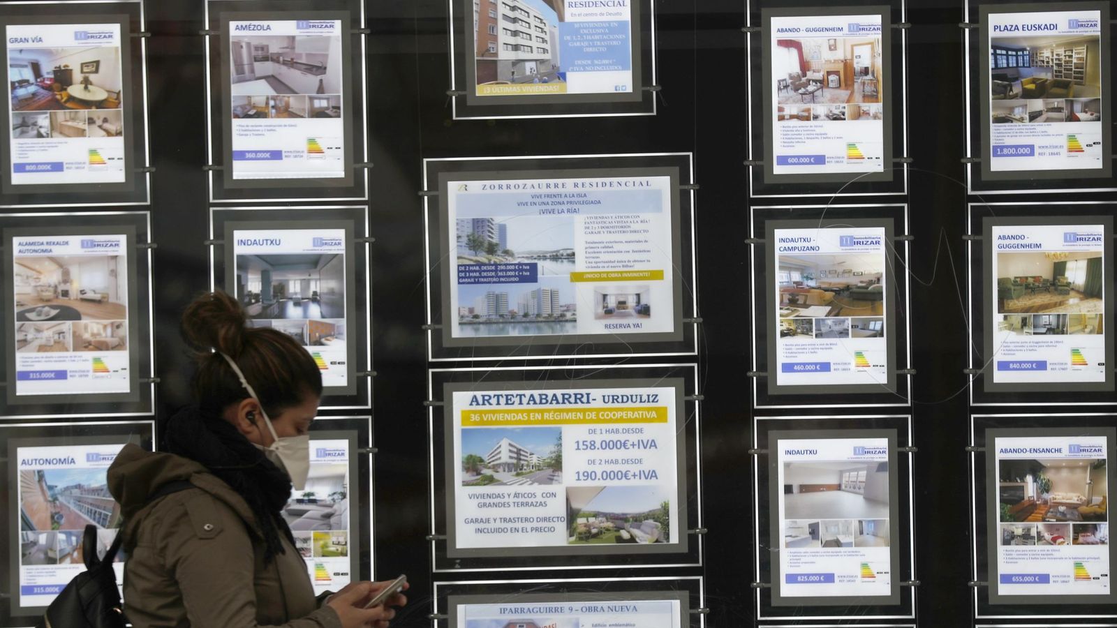 La compraventa de viviendas bajó un 12,7% en agosto, su menor descenso desde marzo thumbnail