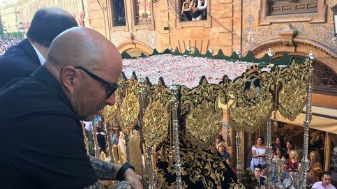 Así vivió Jorge Sampaoli los pasos de la Semana Santa en Sevilla