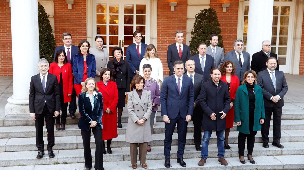 Foto: Foto de familia del nuevo Gobierno de Pedro Sánchez. (EFE)
