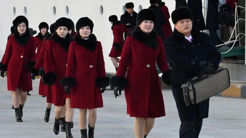 El escuadrón de animadoras de Kim Jong-Un llega a Corea del Sur para los juegos de invierno