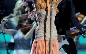 Álex Ubago, Shakira, Niña Pastori y Maná, premiados en los Grammy Latinos