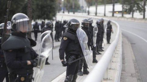 Todas las imágenes: la huelga en Cataluña deriva en violencia en Barcelona