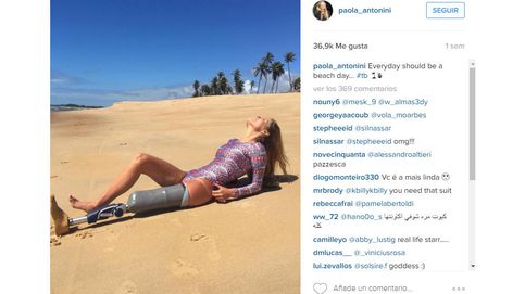 Conoce a Paola Antonini, la modelo con la prótesis más viral