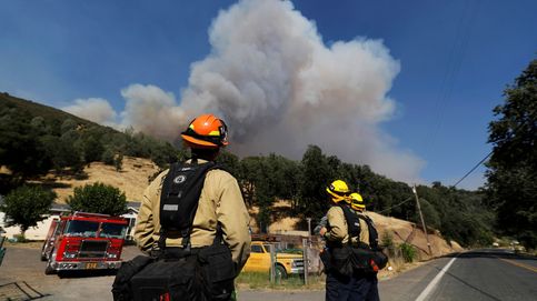 El incendio de California continúa extendiéndose y solo el 30% está controlado
