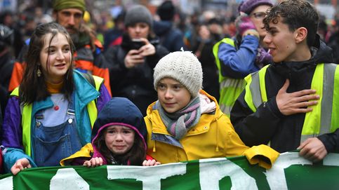 Greta Thunberg colapsa Bristol con su protesta: ¡No nos rendiremos!