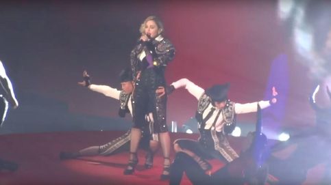 Madonna vuelve a tropezarse en un concierto en Chicago