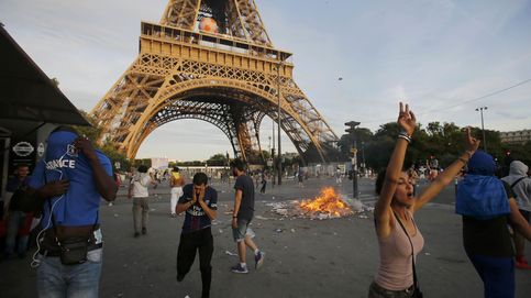 Disturbios en la 'fan zone' de la Torre Eiffel durante la final de la Eurocopa