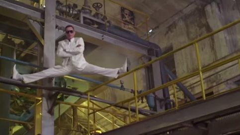 La sorprendente elasticidad de Jean-Claude Van Damme a sus 54 años