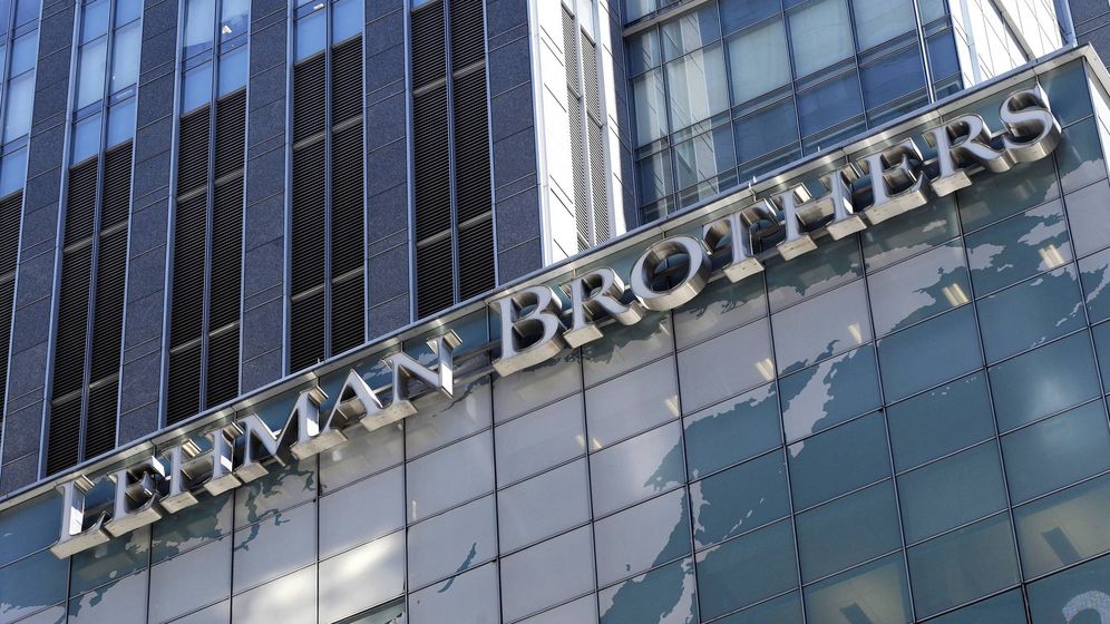 Foto: Generalmente suele datarse el inicio de la actual crisis económica y financiera el día de la quiebra del banco Lehman Brothers, el 15 de septiembre de 2008. (EFE)