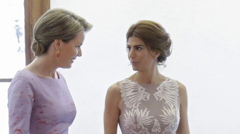 Juliana Awada le da una lección de estilo a la reina Matilde de Bélgica