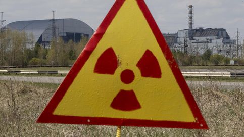 El enorme sarcófago que cubrirá Chernóbil treinta años después