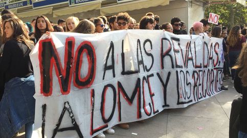 Las imágenes y los cánticos de la huelga contra las reválidas en Madrid