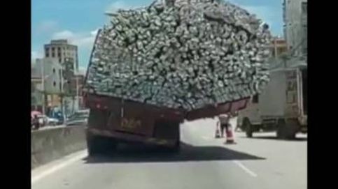 Desafía a la ciencia con la carga de su camión
