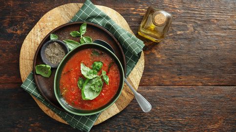 5 beneficios demostrados de la sopa de tomate (y su receta)