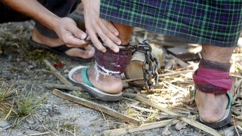 Encerrados y encadenados, así rehabilita Birmania a los adictos a las drogas