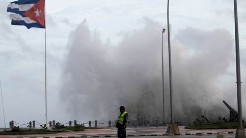 Paso del Huracán Irma por el Caribe: olas gigantes, inundaciones y destrozos