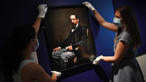 Reabre el Museo de Dickens en Londres y XXI Festival de Teatro de Olite: el día en fotos