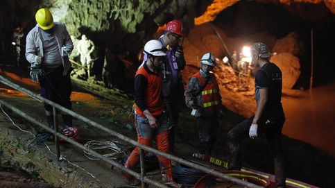 Los niños atrapados en una cueva de Tailandia podrían tardar meses en salir