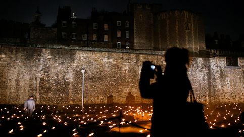 10.000 antorchas conmemoran en Londres el centenario del fin de la Gran Guerra