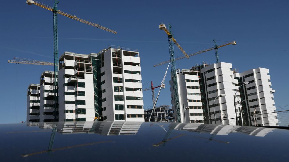 Foto: Pisos en construcciÃ³n en Madrid. (Reuters)