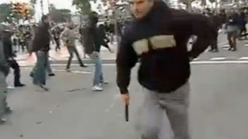 Enfrentamientos entre policías infiltrados y manifestantes