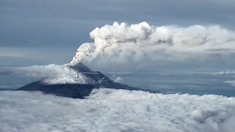Entra en erupción el volcán mexicano Popocatépetl