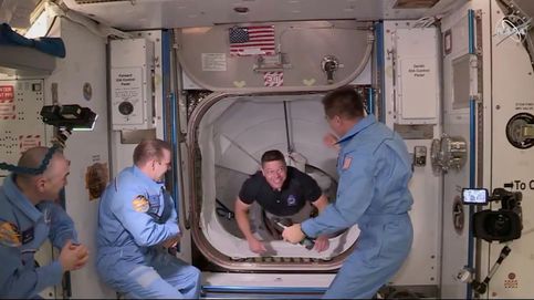 Los astronautas Bob Behnken y Chris Cassidy completan su décimo paseo espacial