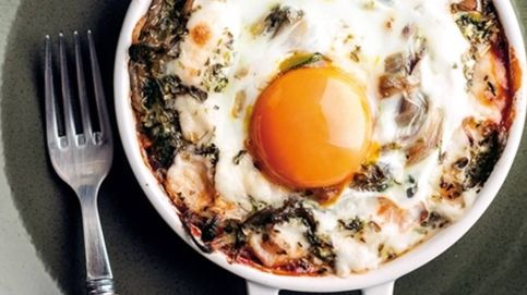 Ni frito ni en tortilla: siete recetas para volver a disfrutar del huevo