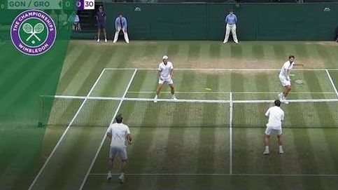 ¿Cómo se juega al tenis con dos bolas? En Wimbledon tienen la respuesta