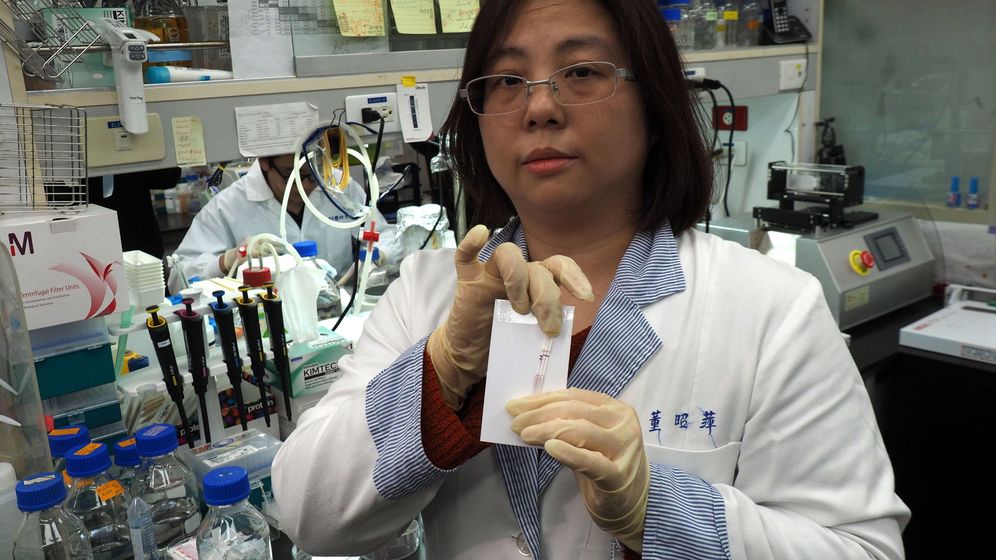 Foto: Investigadores de Taiwán desarrollan test de anticuerpos de coronavirus (EFE)