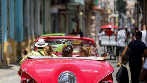 La crisis aleja en Cuba los ingresos del turismo y Alexia levanta la copa: el día en fotos